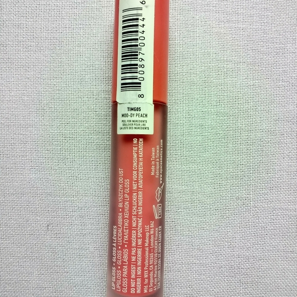 🎉Host Pick NYX This is Milky Gloss! - Picture 6 of 6